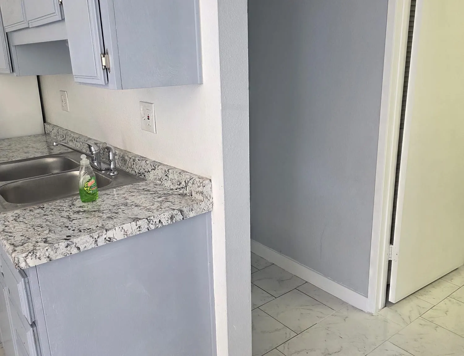 2 bed, 854 sqft, $2,900 — Photo 4