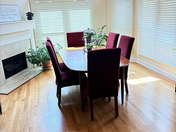 5th image of 1730 Gosnold Bluff Rd