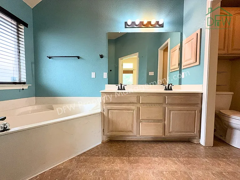9091 San Joaquin Trl — Photo 16