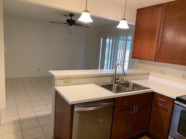 1st image of 4020 Meadow Valley Ln