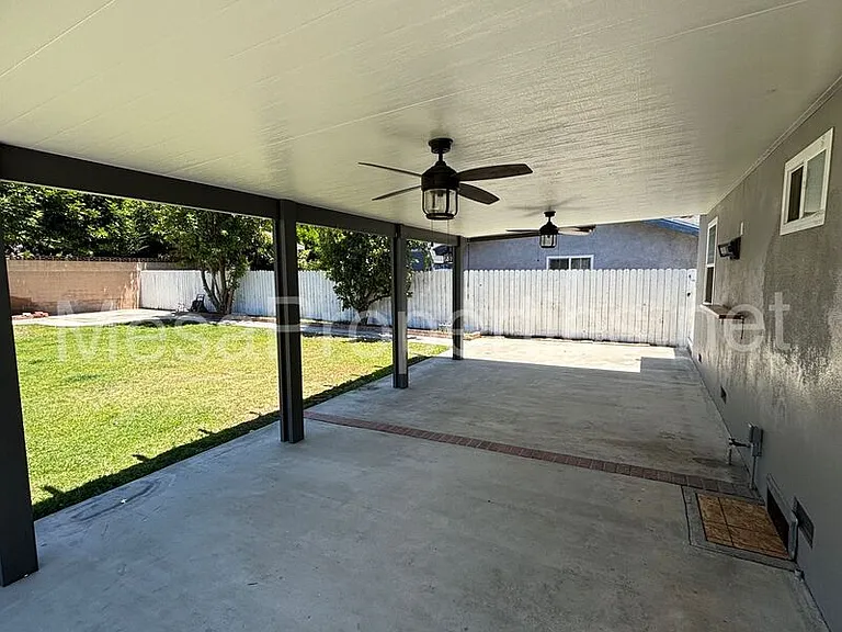 6056 Walnut Ave — Photo 14