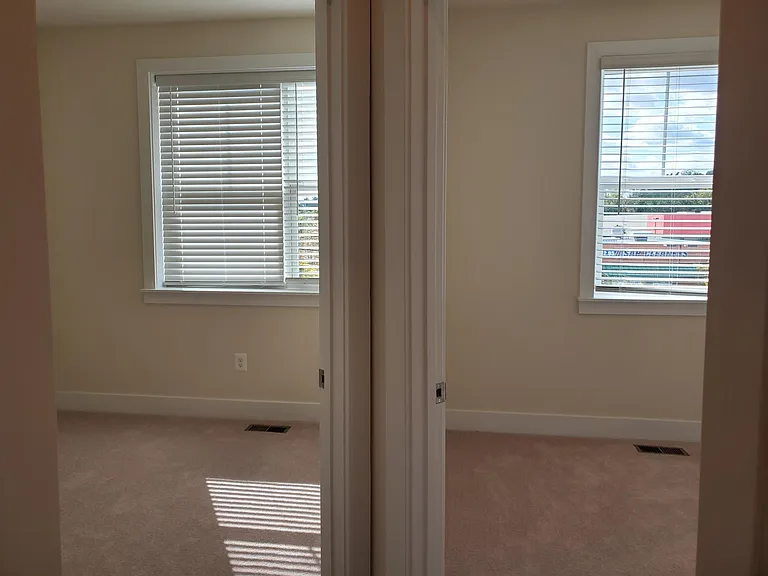 11145 Reisterstown Rd — Photo 27