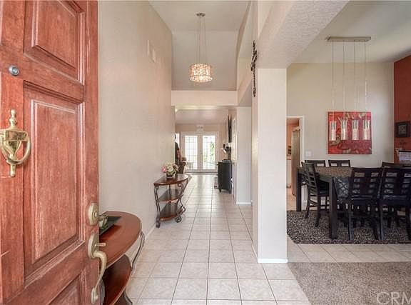 3rd image of 3014 E Shauna Dr
