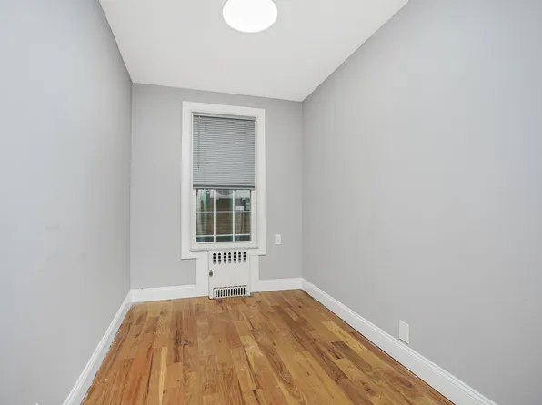 200 Bay 7th Street image 33 of 49