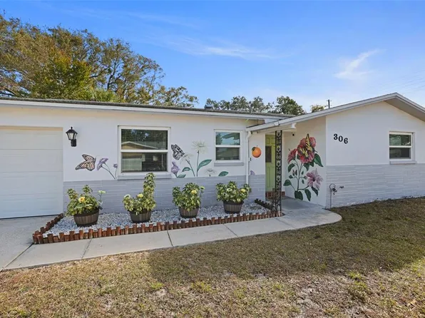 306 Scott Ct, Palm Harbor, FL 34684