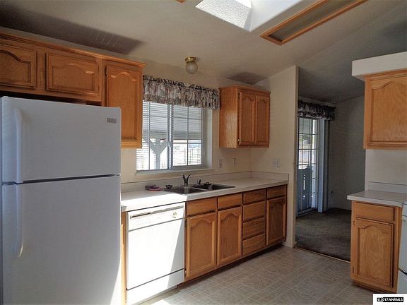 5th image of 18 Santa Sophia Dr