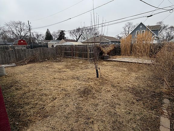 3rd image of 2904 Avenue D
