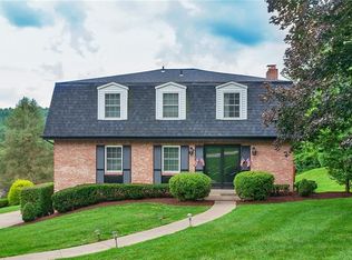 2936 Arrowhead Ct, Export, PA 15632