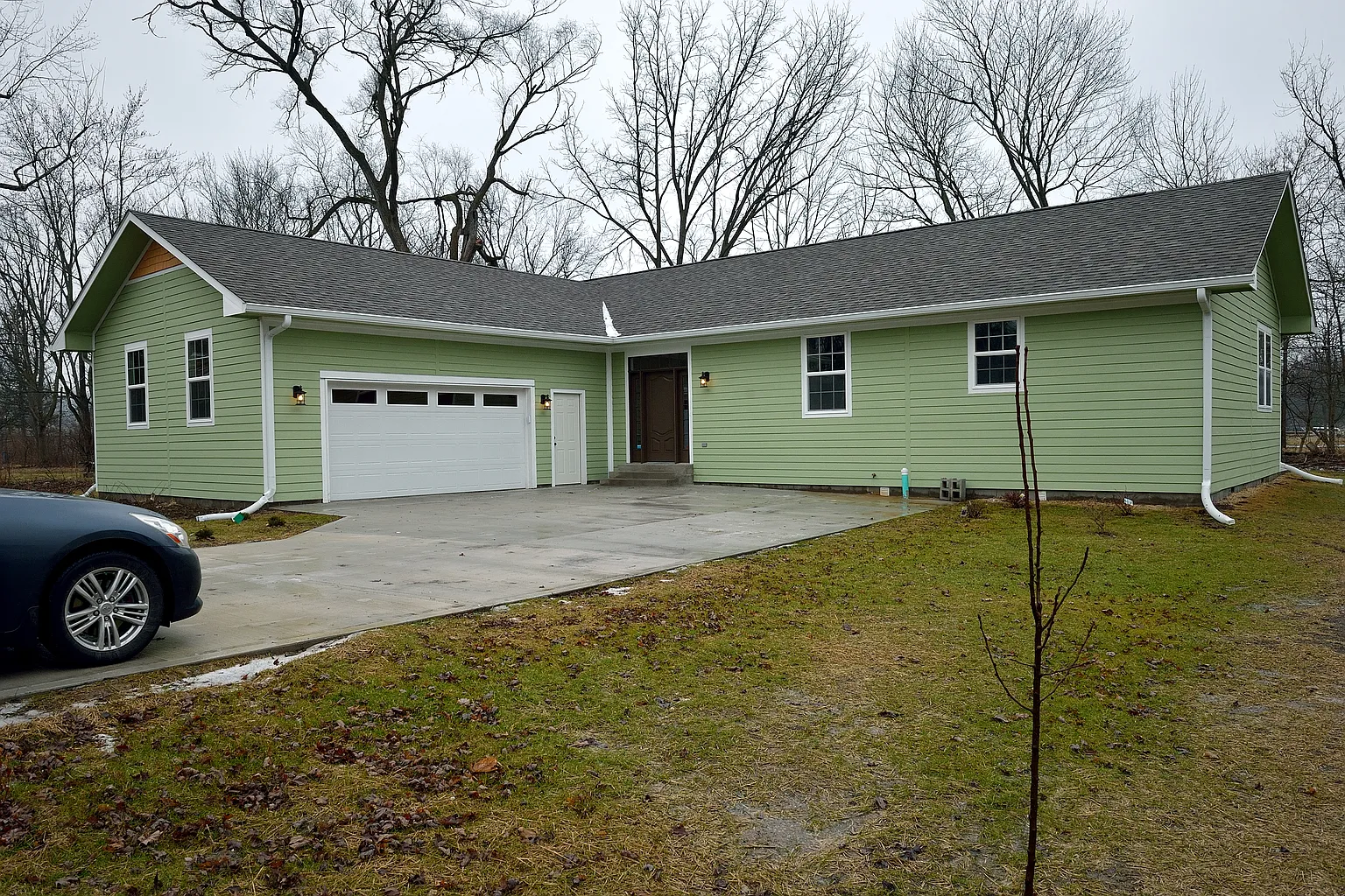 6161 Colonial Ave photo 1