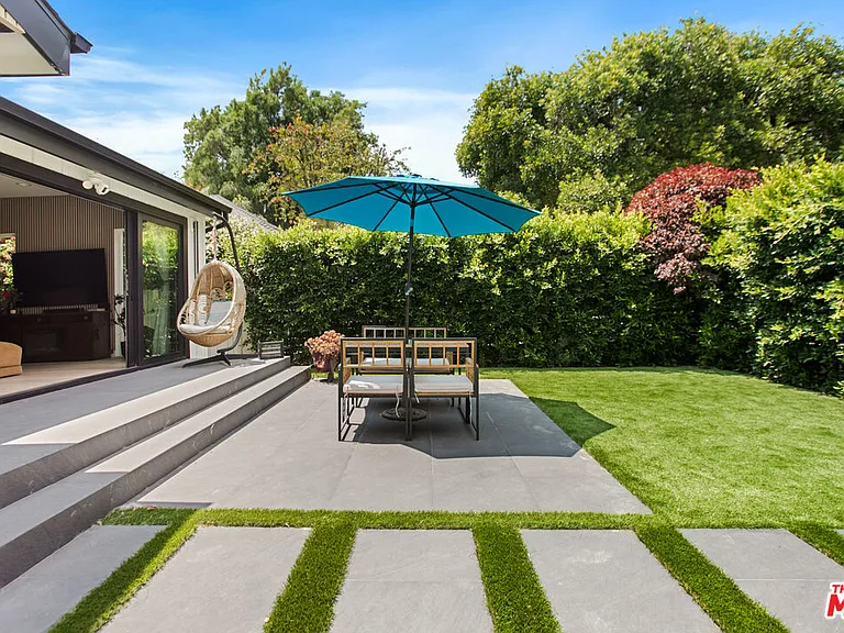 14146 Hortense St — Photo 4