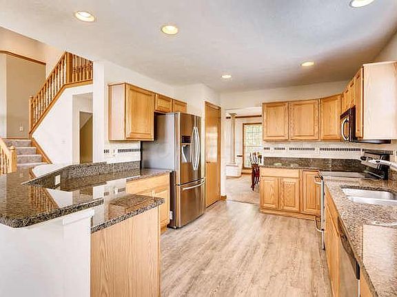 3rd image of 3840 Village Club Dr