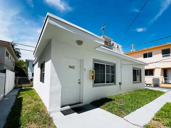 1001 Bay Dr APT 945, Miami Beach, FL 33141