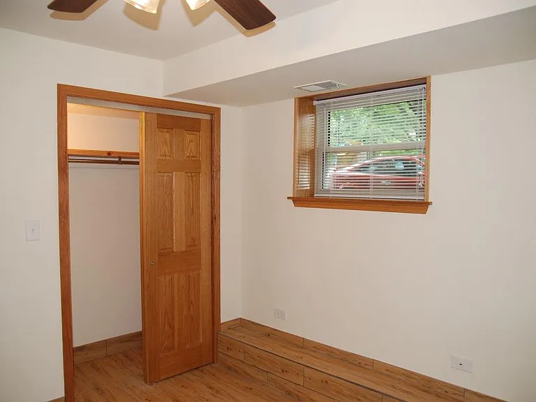 1535 West Addison — Photo 29