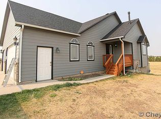 8161 Arrow Wood Ln, Cheyenne, WY 82009