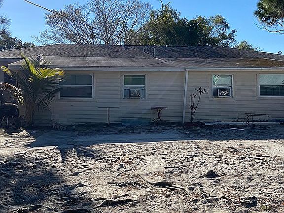 4th image of 617 59th Avenue Dr W