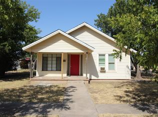 802 S Anson St, Stamford, TX 79553