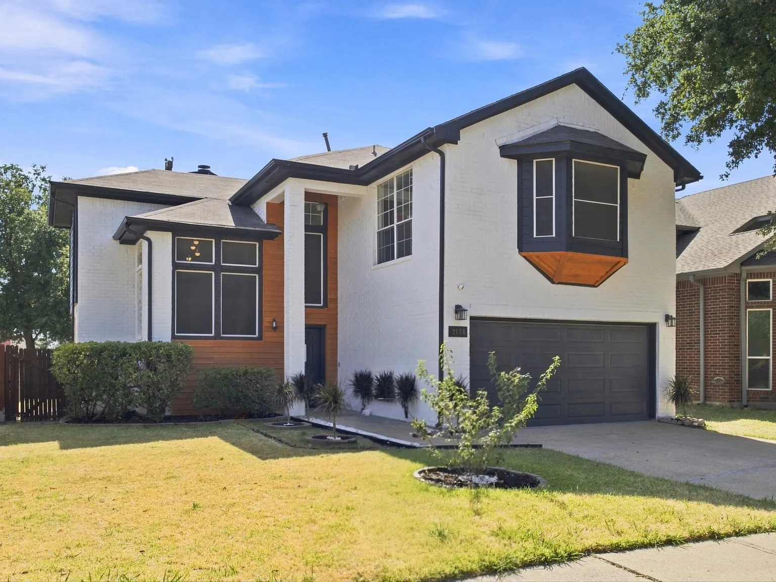 4 bed, 2211 sqft, $3,150 — Photo 1
