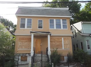 189-191 Hobson St, Newark, NJ 07112