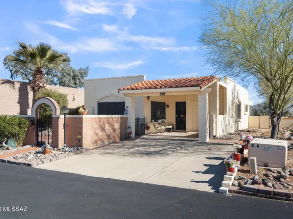 2811 S Camino Godoy, Green Valley, AZ 85622