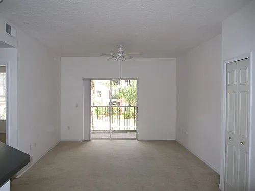 5578 Metrowest Blvd Photo 1