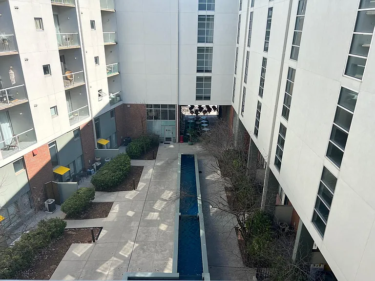 620 Glen Iris Dr NE #425 — Photo 18