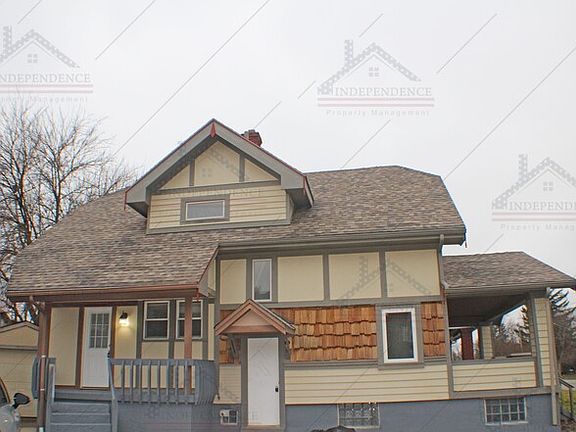 3rd image of 69 Watervliet Ave
