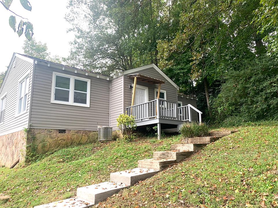 1st image of 2617 Oakwood Cir #B