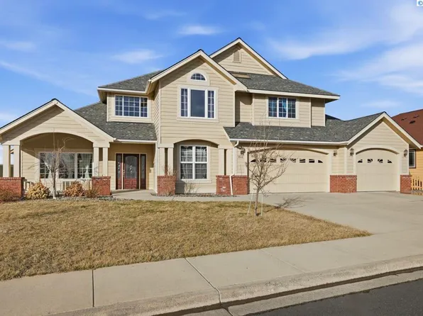 820 NW Palouse View Ct, Pullman, WA 99163