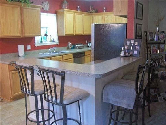 3rd image of 43 N Winecup Dr