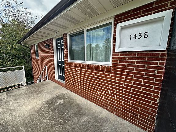 3rd image of 1416 McArthur Rd #1438-19