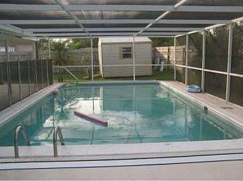 1st image of 6060 NW 17th St