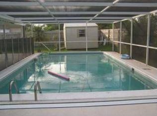 6060 NW 17th St, Margate, FL 33063