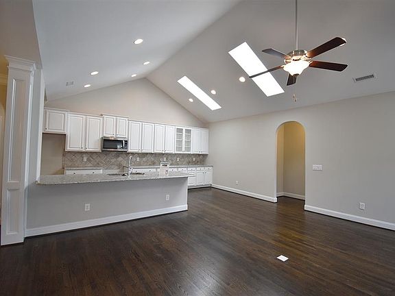 Kitchen with Alpine cabinets and optional buffet