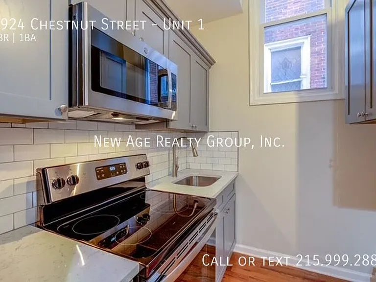 4924 Chestnut St #1 — Photo 8