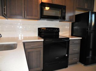 814 W 24th St, Vancouver, WA 98660