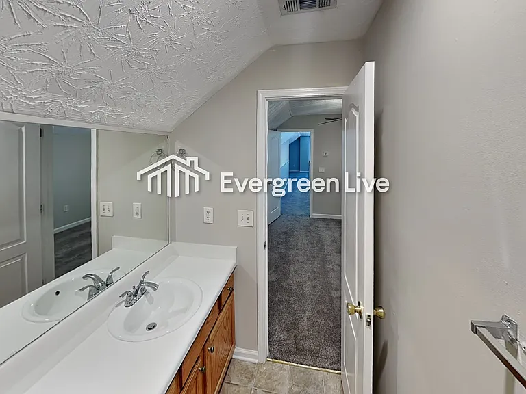 105 Hugh Dr — Photo 22