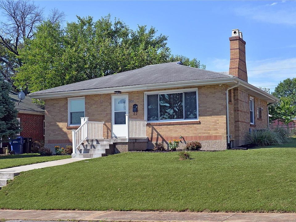 1st image of 640 Cumberland Dr