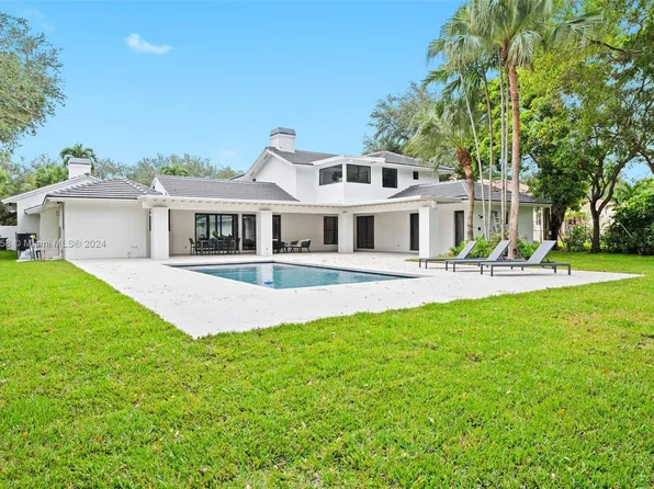 7611 SW 83rd Ct, Miami, FL 33143