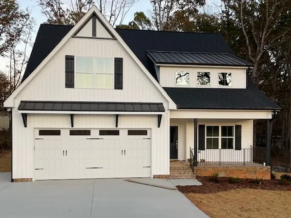 8424 Rumbley Rd, Summerfield, NC 27358