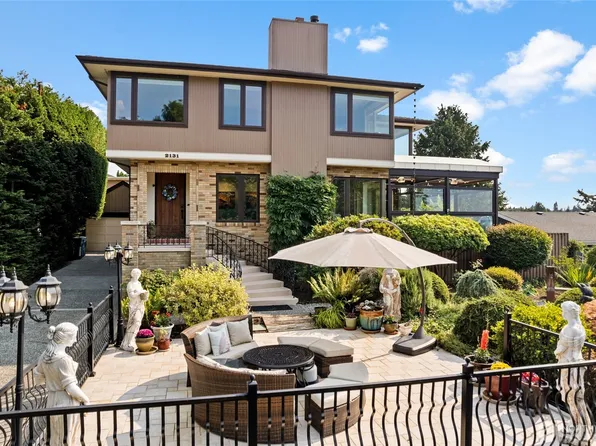 2131 NW 96th Street, Seattle, WA 98117
