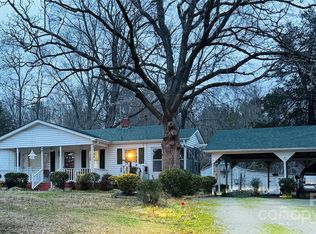 17 Macedonia Church Rd, Monroe, NC 28112