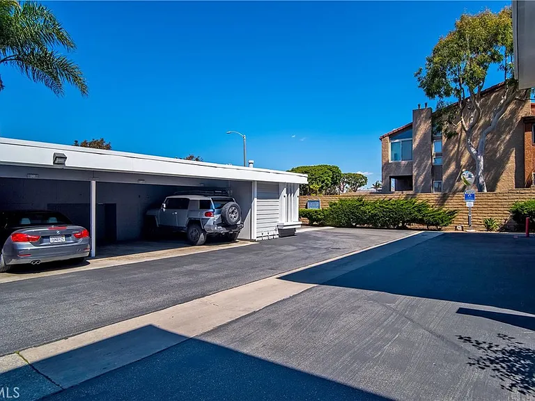 17082 Pacific Coast Hwy #102 — Photo 39