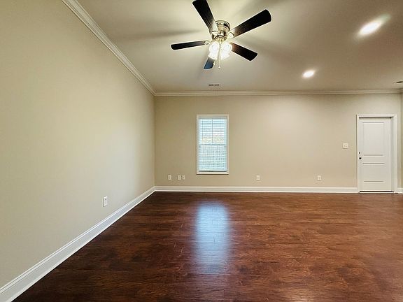4th image of 3117 Cope St #3103