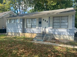 2711 Gardiner Ln, Louisville, KY 40205
