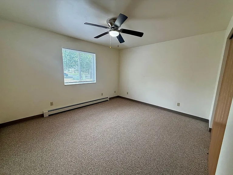 3116 Wilson Ave — Photo 6