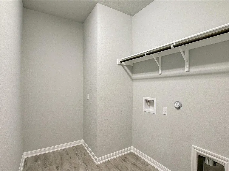 108 Peruvian Ln — Photo 18