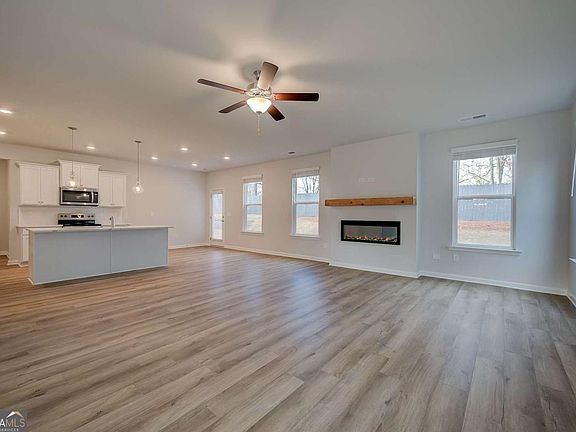 7th image of this home