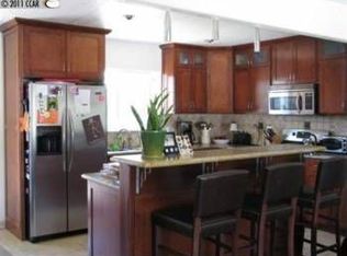 2264 Lessley Ave, Castro Valley, CA 94546