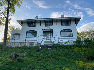 34 Waring Dr, Delaware Water Gap, PA, 18327
