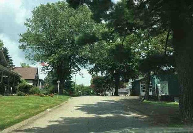 2nd image of 7 Linden St